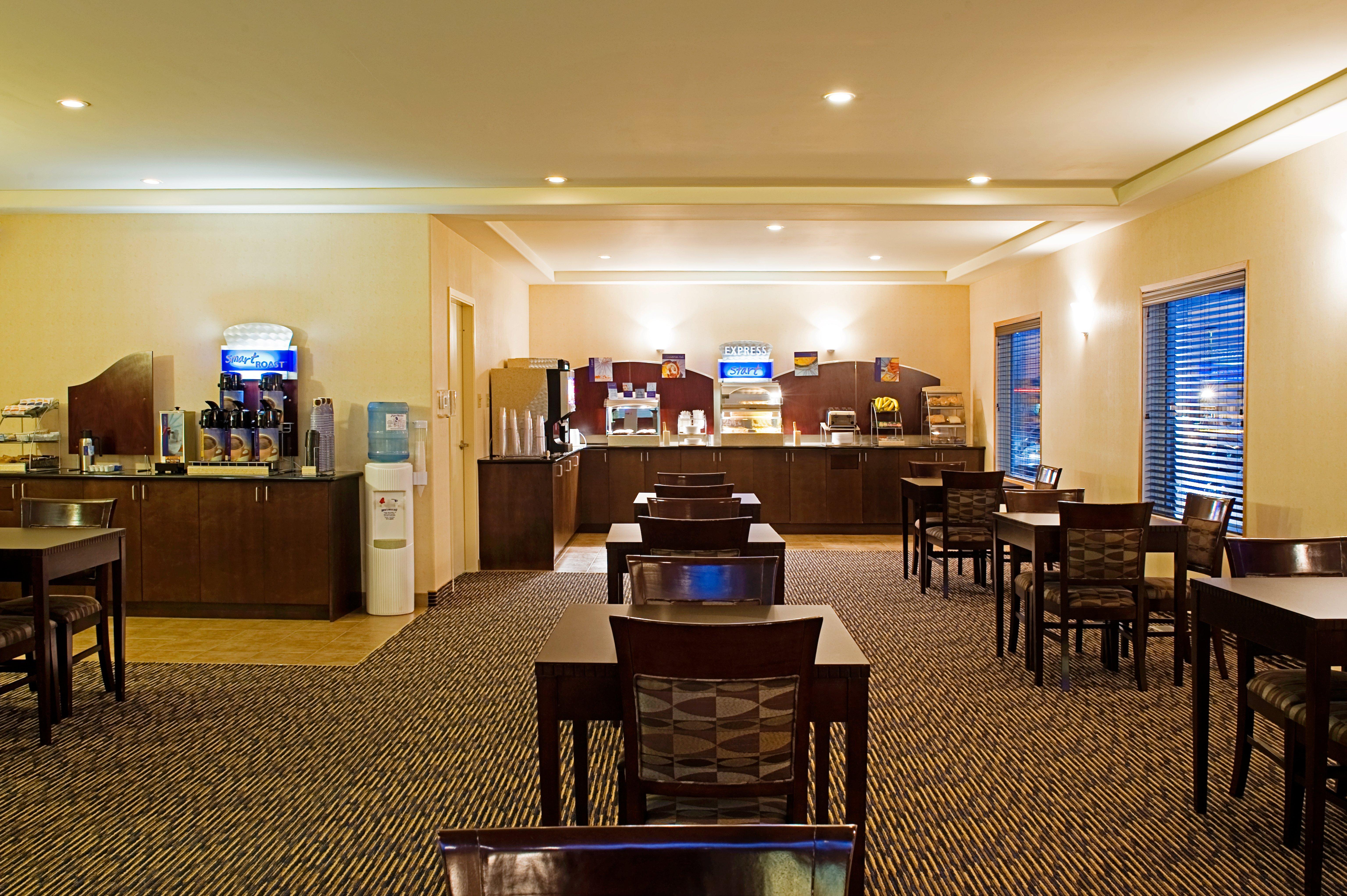 Holiday Inn Express & Suites-Regina-South By Ihg מראה חיצוני תמונה