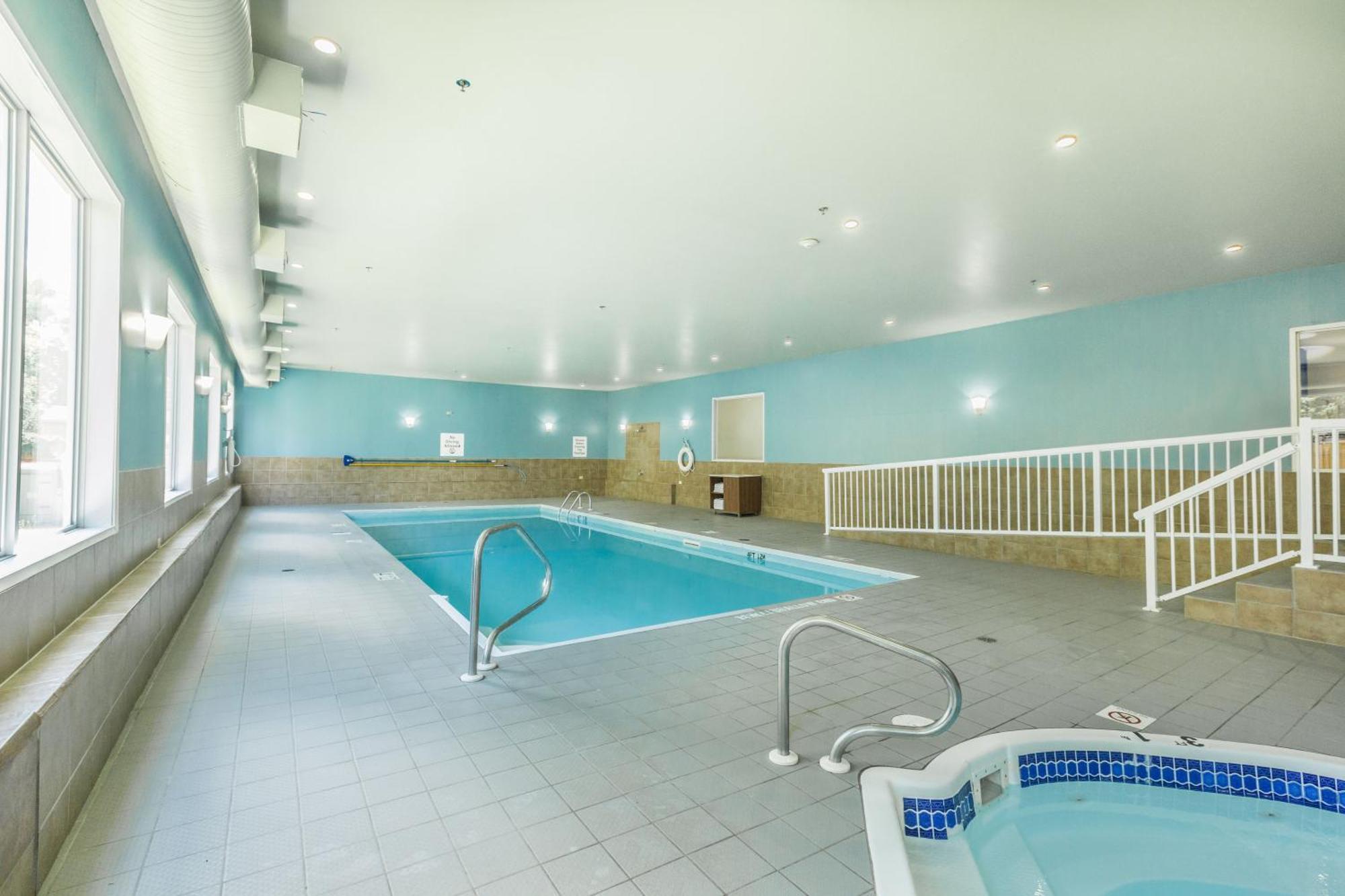 Holiday Inn Express & Suites-Regina-South By Ihg מראה חיצוני תמונה