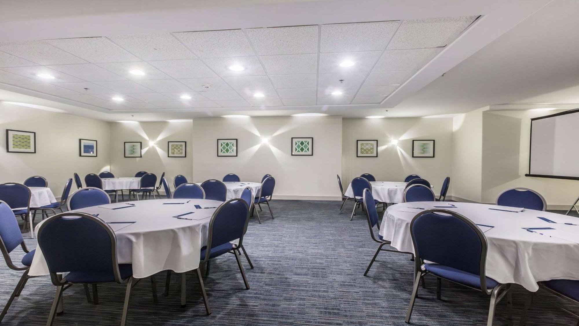 Holiday Inn Express & Suites-Regina-South By Ihg מראה חיצוני תמונה