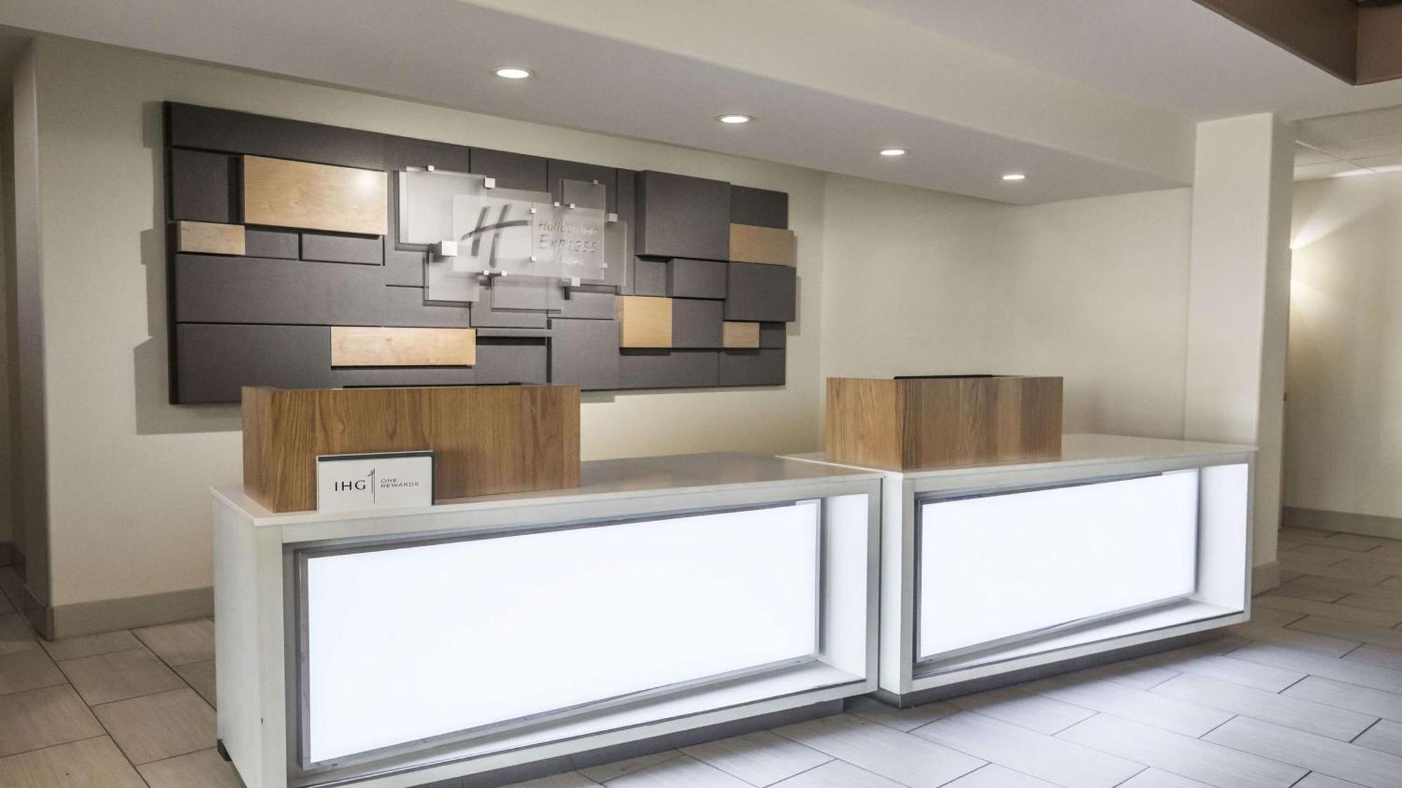 Holiday Inn Express & Suites-Regina-South By Ihg מראה חיצוני תמונה