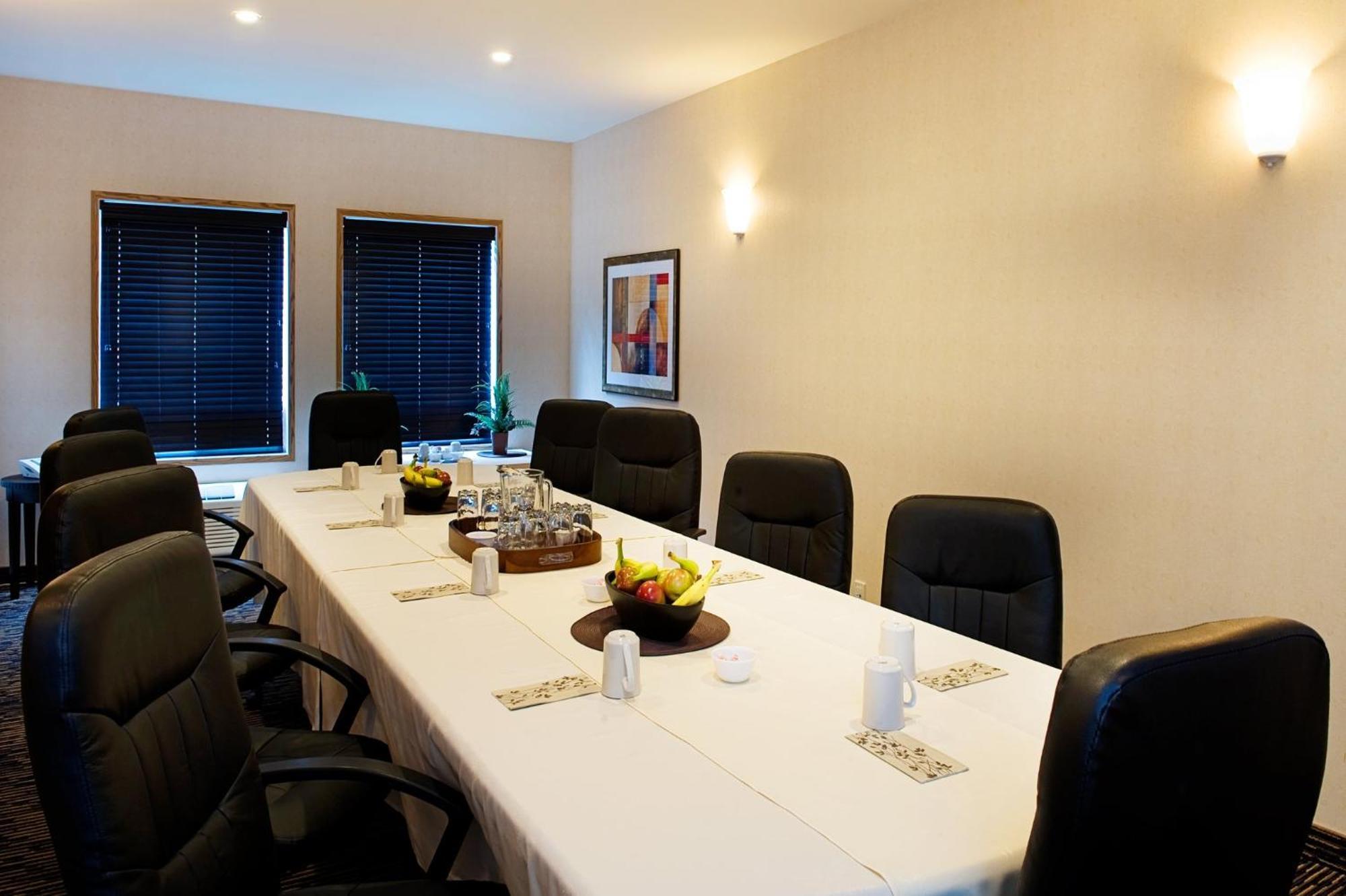 Holiday Inn Express & Suites-Regina-South By Ihg מראה חיצוני תמונה