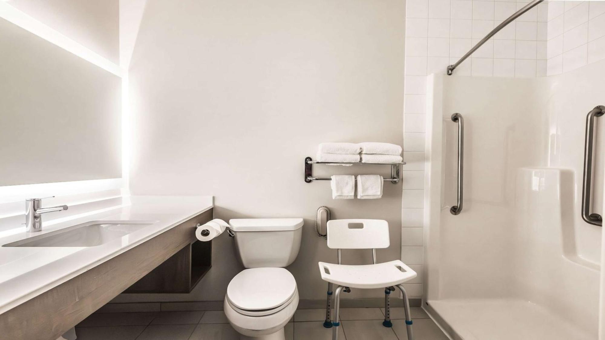 Holiday Inn Express & Suites-Regina-South By Ihg מראה חיצוני תמונה